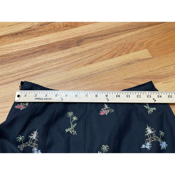 Talbots Women's 8P Black Pant Silk Crop Embroidered Floral Zipper Summer Casual - Picture 8 of 8